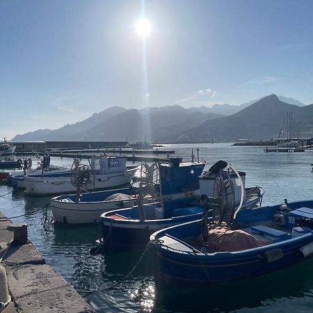 Salerno Casa Vacanze Екстер'єр фото