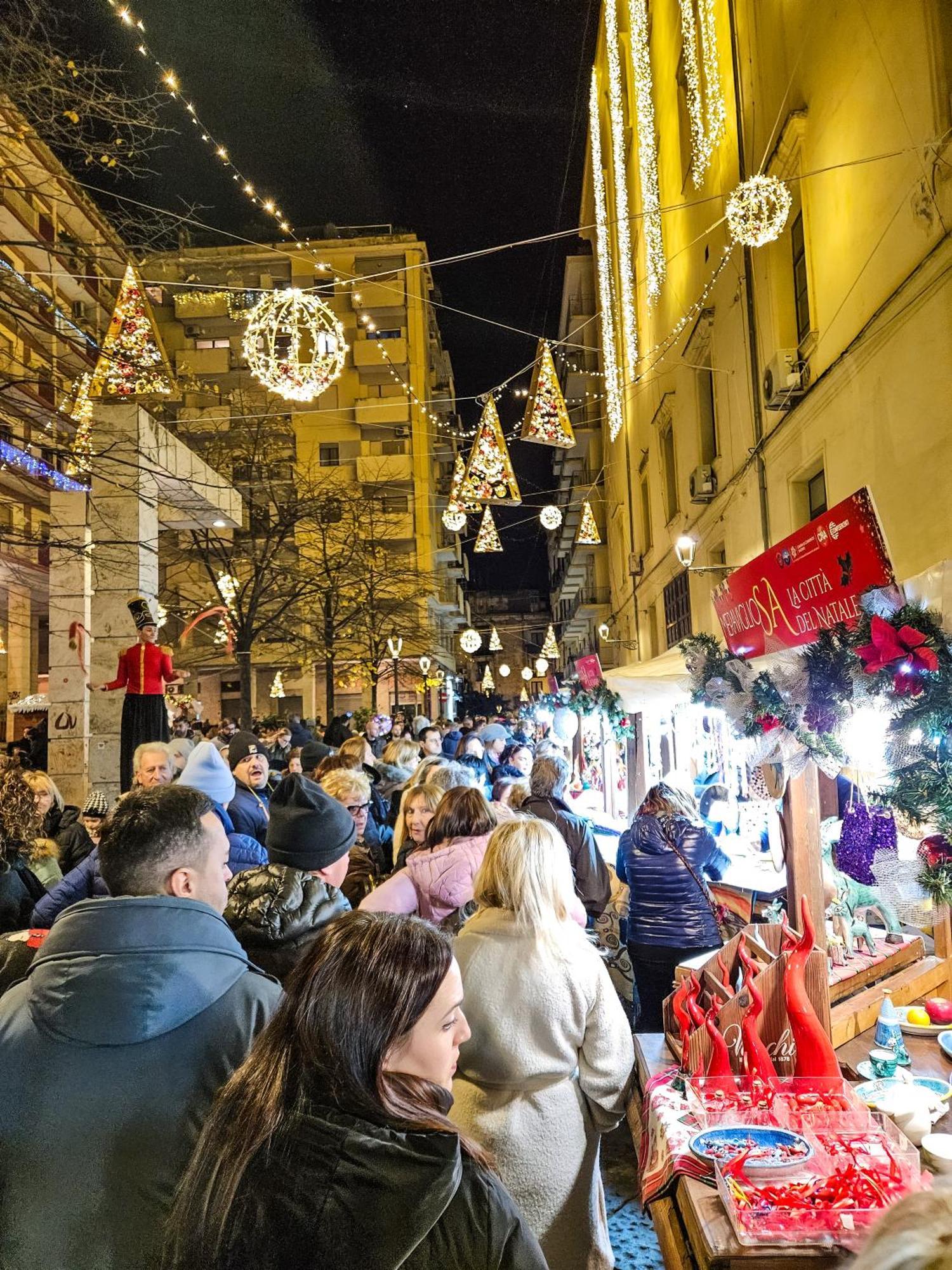 Salerno Casa Vacanze Екстер'єр фото