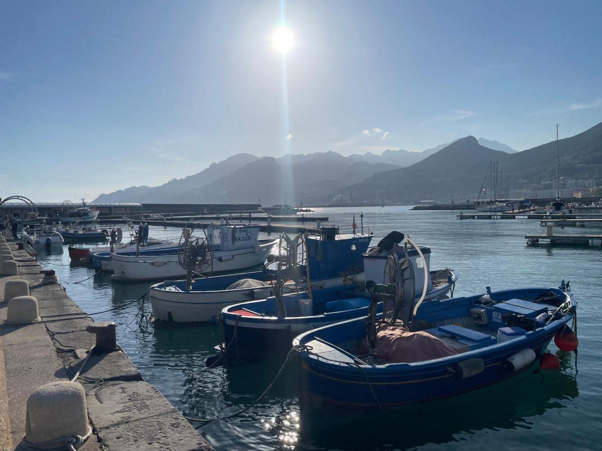 Salerno Casa Vacanze Екстер'єр фото
